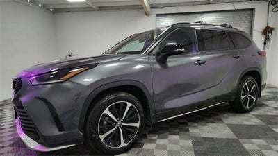 2022 Toyota Highlander XSE