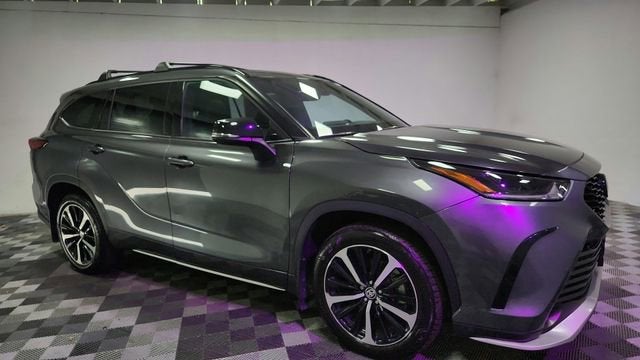 2022 Toyota Highlander XSE