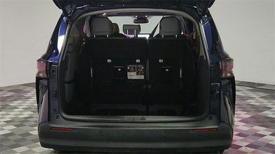 2024 Toyota Sienna XLE