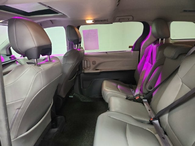 2022 Toyota Sienna XLE