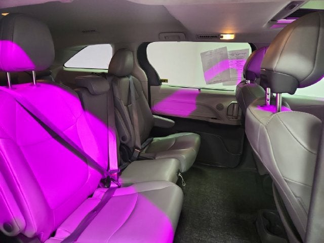 2022 Toyota Sienna XLE