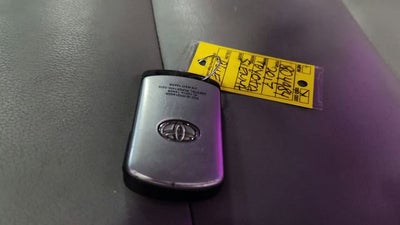 2017 Toyota Sienna XLE Auto Access Seat