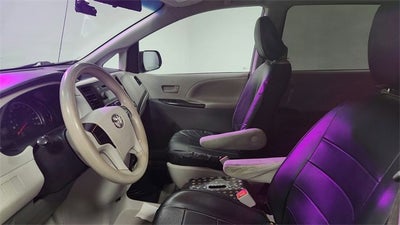 2014 Toyota Sienna L