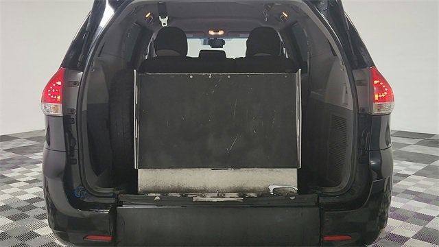 2014 Toyota Sienna L