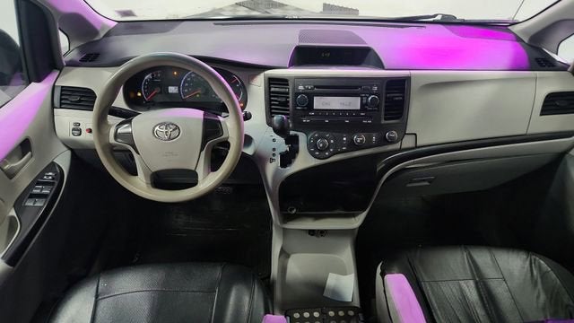 2014 Toyota Sienna L
