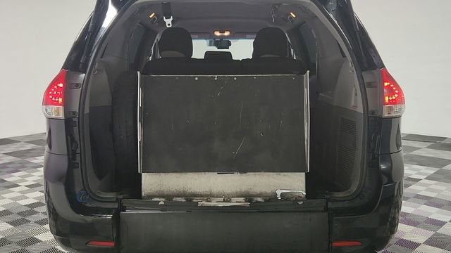 2014 Toyota Sienna L