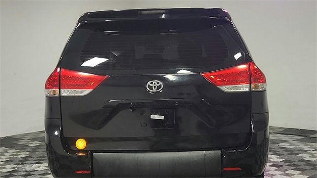 2014 Toyota Sienna L