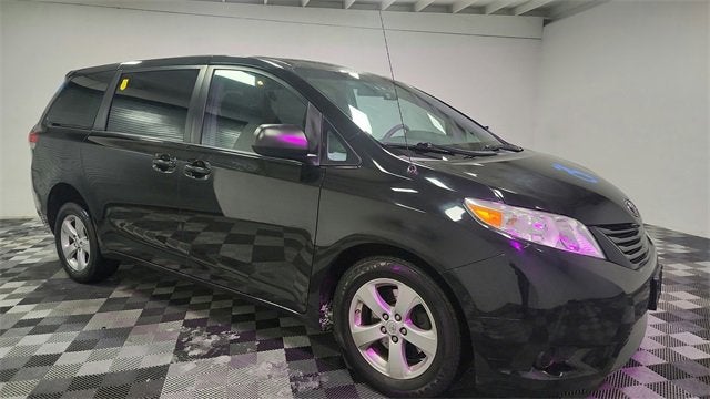 2014 Toyota Sienna L