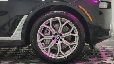 2025 BMW X7 xDrive40i