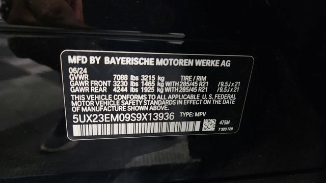 2025 BMW X7 xDrive40i