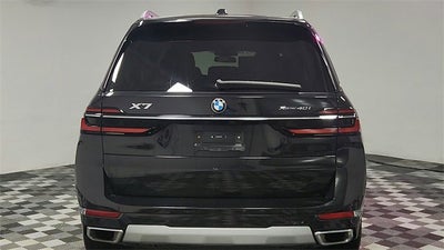 2025 BMW X7 xDrive40i