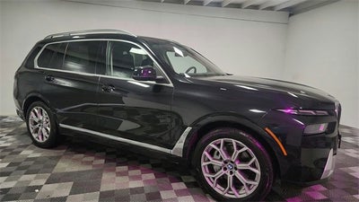 2025 BMW X7 xDrive40i