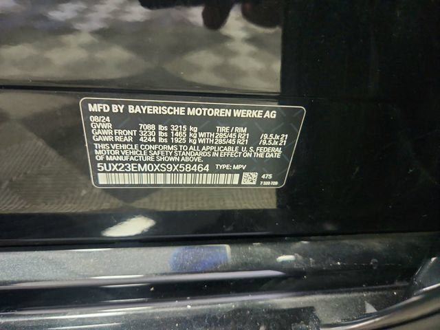 2025 BMW X7 xDrive40i