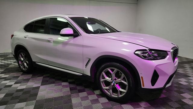 2025 BMW X4 xDrive30i