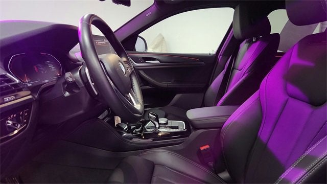 2025 BMW X4 xDrive30i