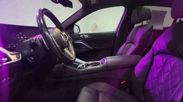 2025 BMW X6 xDrive40i