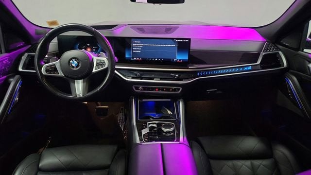 2025 BMW X6 xDrive40i