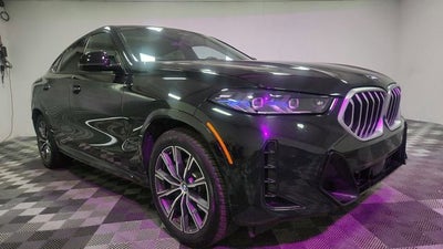 2025 BMW X6 xDrive40i
