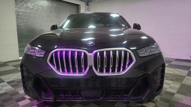 2025 BMW X6 xDrive40i