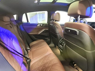 2025 BMW X6 xDrive40i