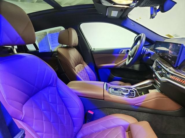 2025 BMW X6 xDrive40i