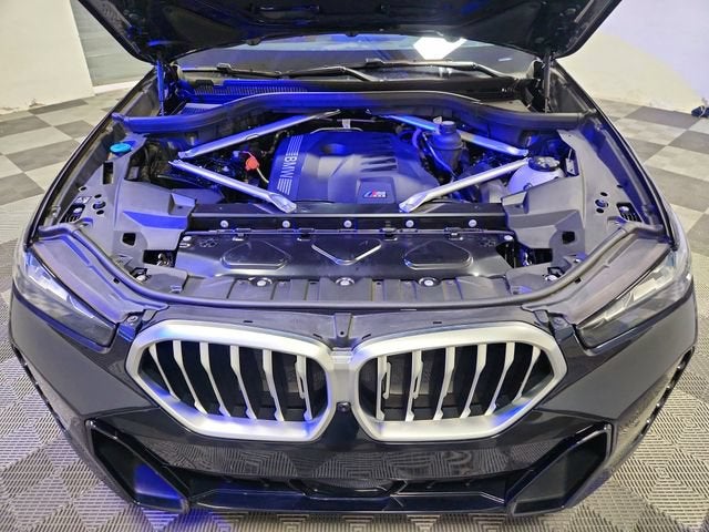 2025 BMW X6 xDrive40i