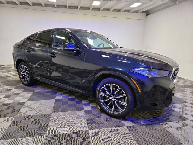 2025 BMW X6 xDrive40i