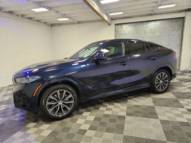 2025 BMW X6 xDrive40i