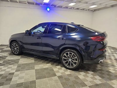 2025 BMW X6 xDrive40i