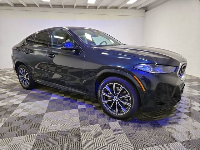 2025 BMW X6 xDrive40i