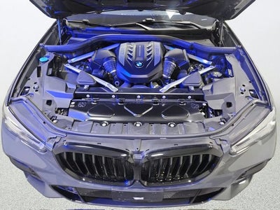 2022 BMW X5 M50i