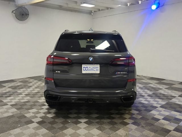 2022 BMW X5 M50i