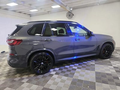 2022 BMW X5 M50i