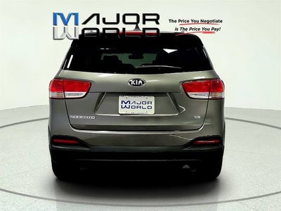 2016 Kia Sorento LX