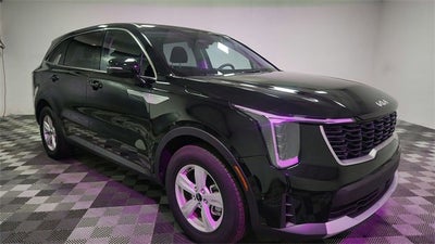 2025 Kia Sorento LX