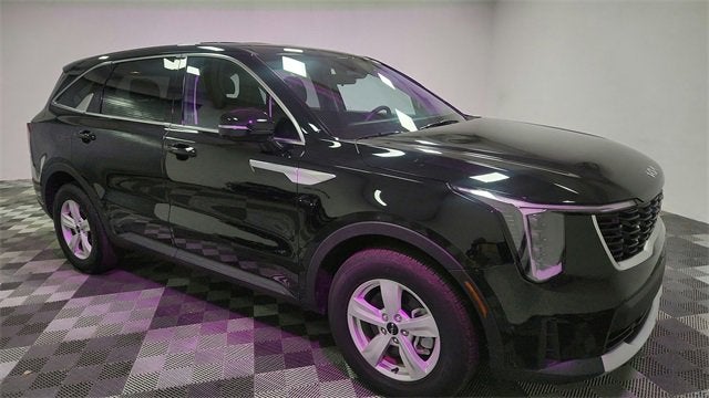 2025 Kia Sorento LX