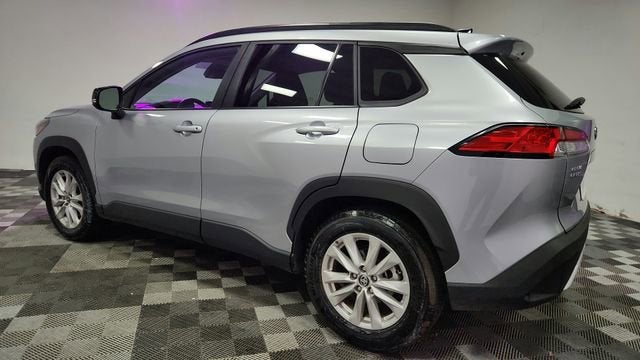 2025 Toyota Corolla Cross LE