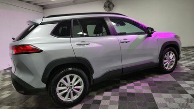 2025 Toyota Corolla Cross LE