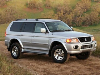 2003 Mitsubishi Montero Sport ES