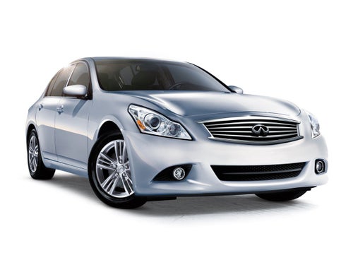 2011 INFINITI G25 Sedan x