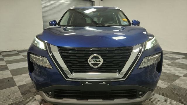 2021 Nissan ROGUE Base