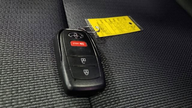 2025 Toyota Prius LE