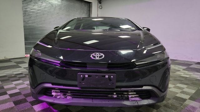 2025 Toyota Prius LE