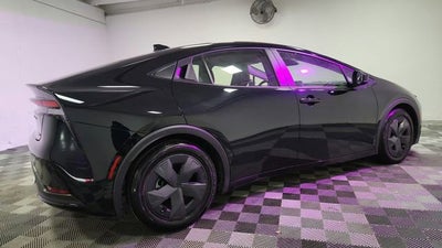 2025 Toyota Prius LE
