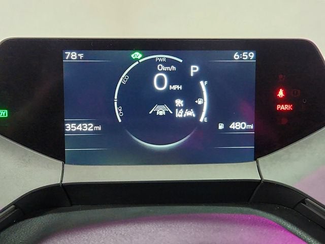 2025 Toyota Prius LE