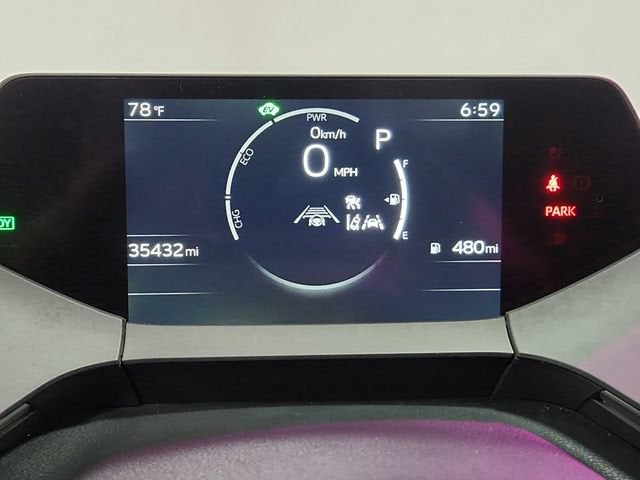 2025 Toyota Prius LE
