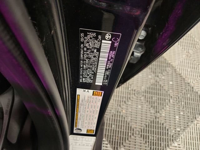 2025 Toyota Prius LE