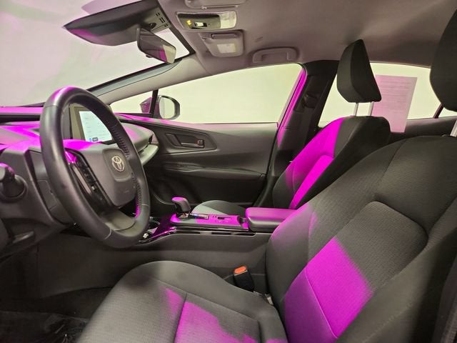 2025 Toyota Prius LE