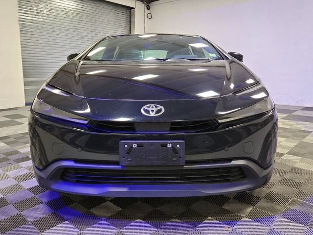 2025 Toyota Prius LE