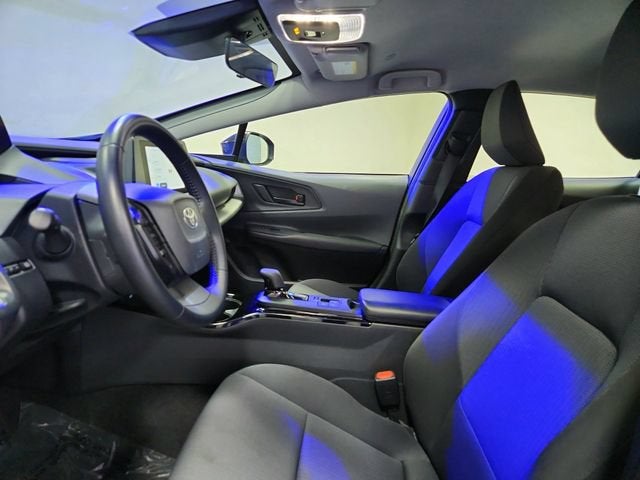 2025 Toyota Prius LE